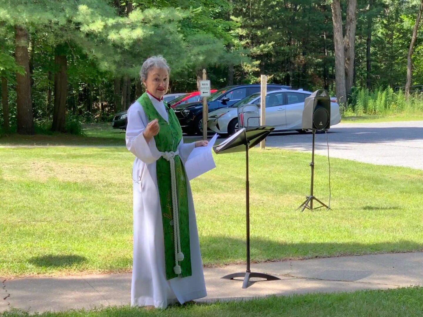 Pastor Nancy Wright